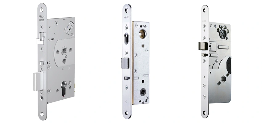 ASSA-Abloy Locks Hinge Repair in West Chicago, Illinois